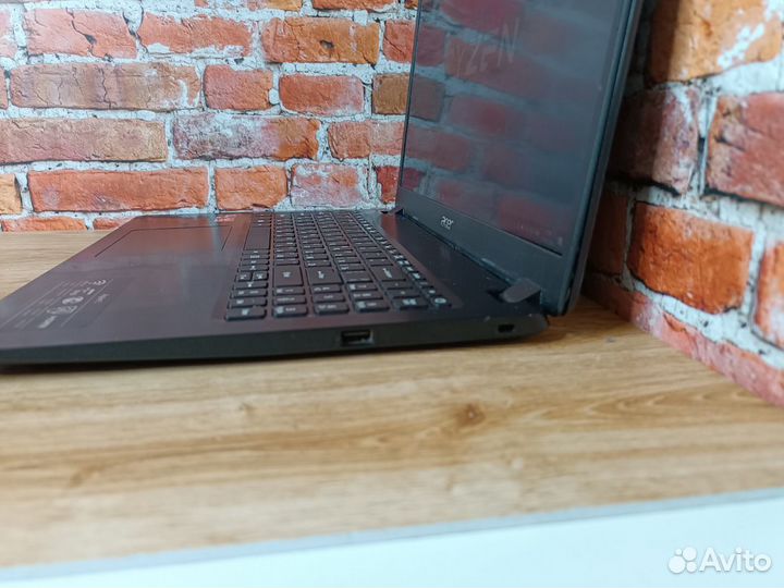 Ноутбук Acer aspire 3 /Ryzen 3 3200U