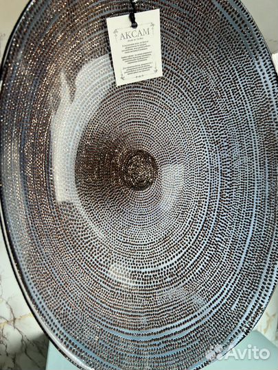 Ваза для фруктов на ножке