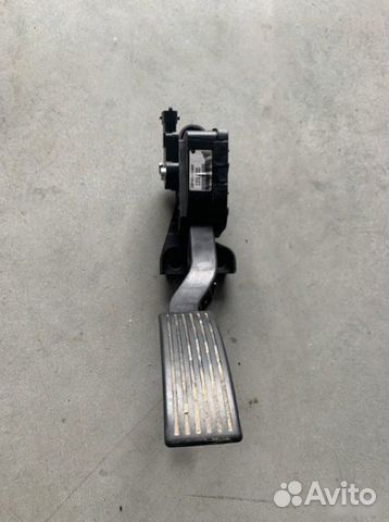 Педаль газа Hyundai Solaris 1.6 G4FC 2014