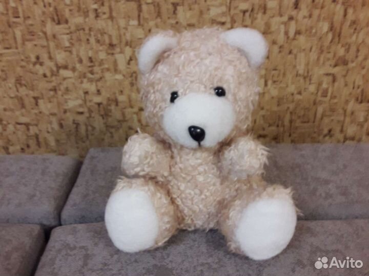 Маленькая мягкая игрушка