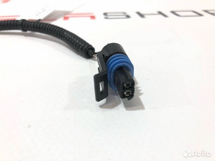 Разъем (фишка) проводки Tesla Model X 2017