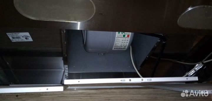 Кухонная вытяжка