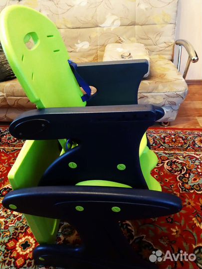Детский стульчик для кормления трансформер