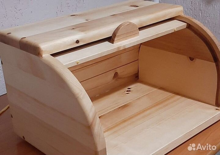 Хлебница деревянная. Кедр