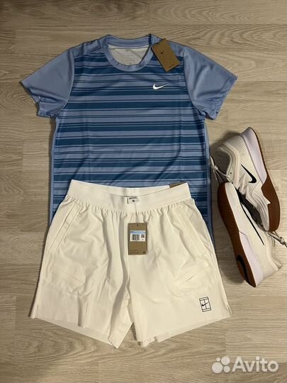 Теннисная футболка Nike