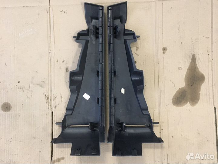 Кронштейн полки багажника Skoda Octavia A5 (3364)