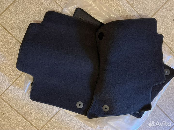 Автомобильные коврики Volkswagen Touareg