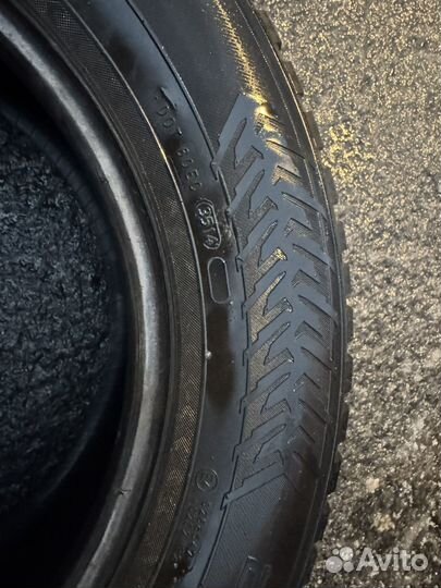 Nokian Tyres Hakkapeliitta 8 SUV 235/65 R17