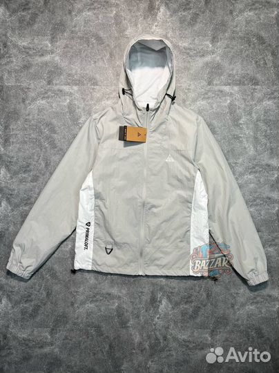 Ветровка Nike ACG