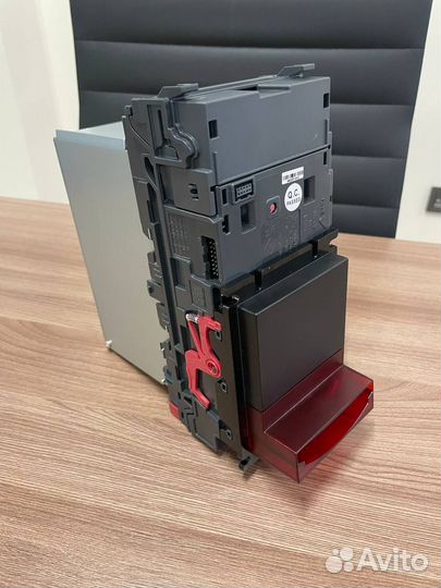 Купюроприемник NV9 кассета на 600