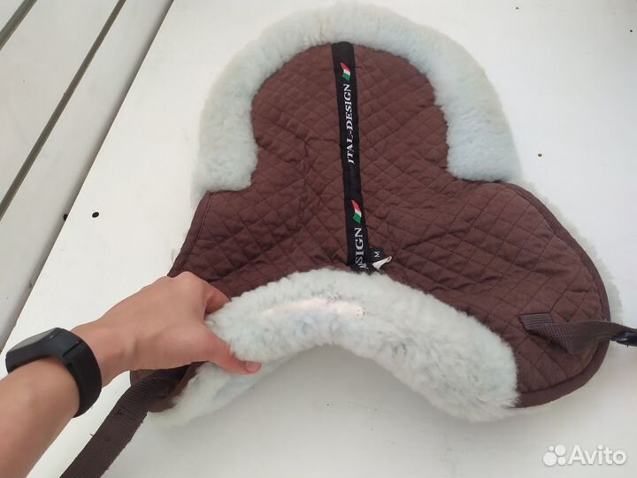 Меховушка под седло