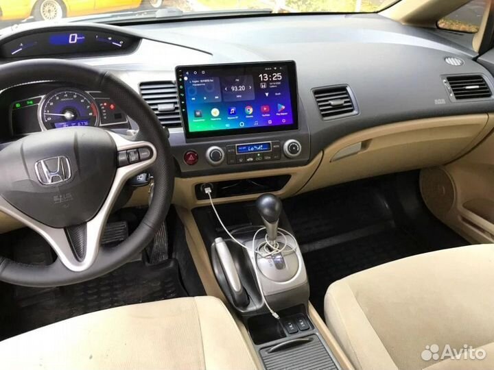 Магнитола Honda Civic 8 Teyes CC3