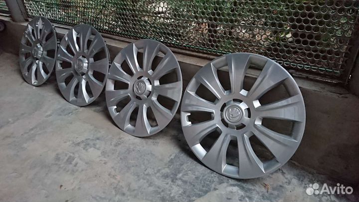 Колпаки Skoda r16
