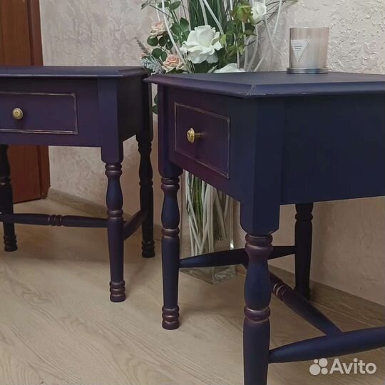 Прикроватная тумбочка/прикроватный столик
