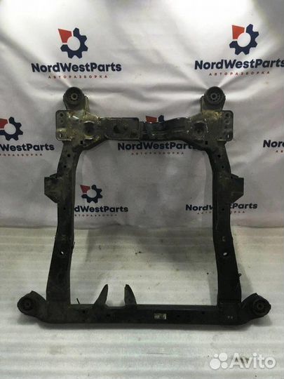 Подрамник передний Opel Astra J A14NET 2010