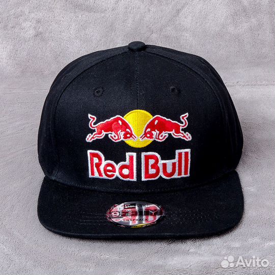 Кепка Red bull snapback черная