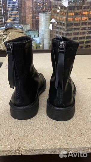 Ботинки осенние