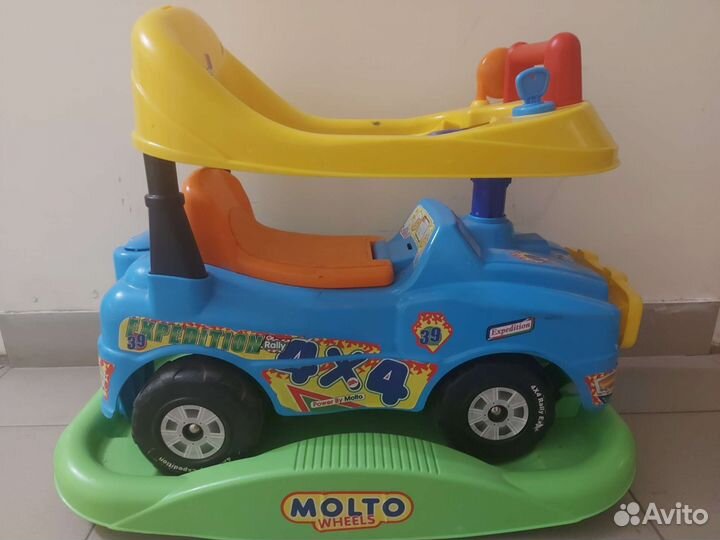 Машинка-каталка