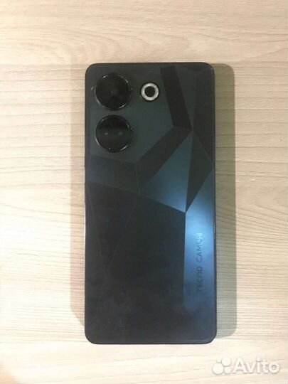 TECNO Camon 20 Pro, 8/256 ГБ
