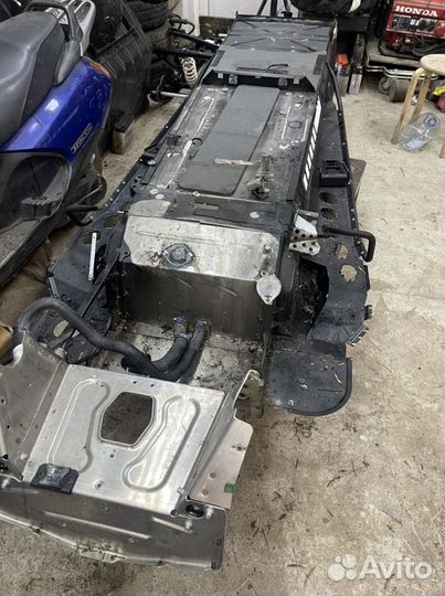 Рама для снегохода BRP lynx xtrim Commander 600