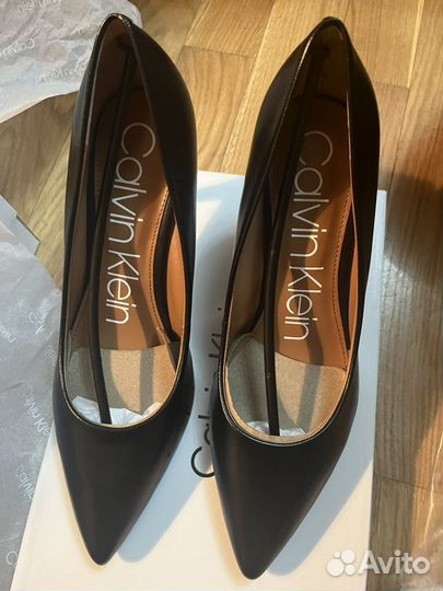 Calvin klein Gayle Pump