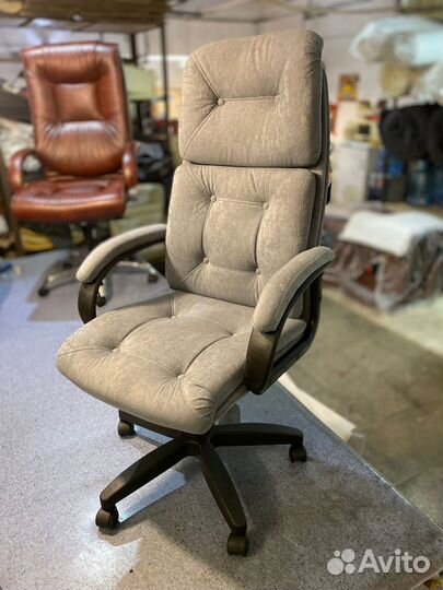 Компьютерное кресло