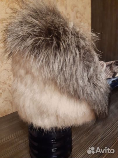 Шапка женская вязаная меховая