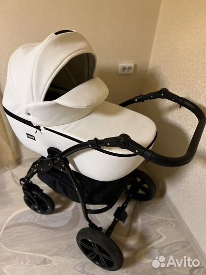 Коляска Peppy Sandra 2 в 1 Эко-кожа