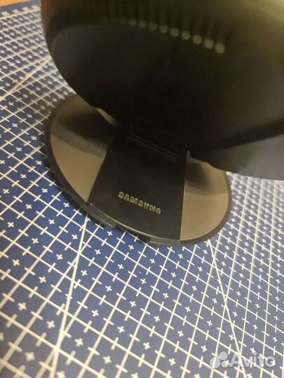 Беспроводная зарядка Samsung EP-PG950