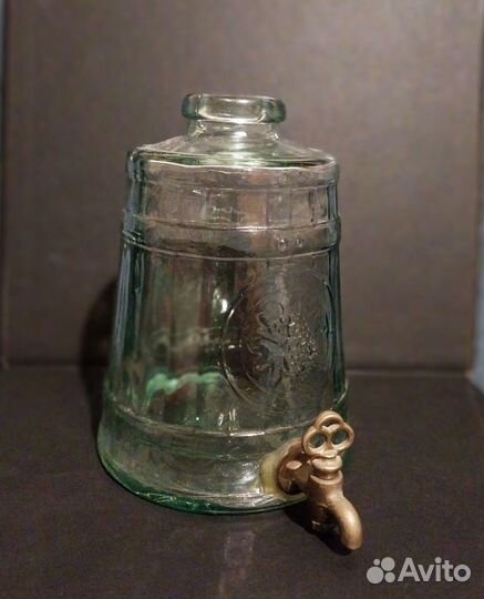 Стеклянный бочонок с краном винтаж
