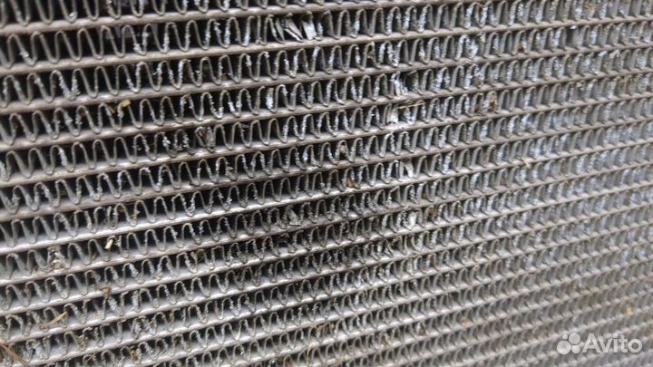 Радиатор охлаждения двигателя Cadillac SRX, 2008