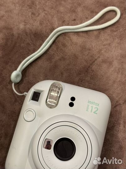 Фотоаппарат instax mini 12