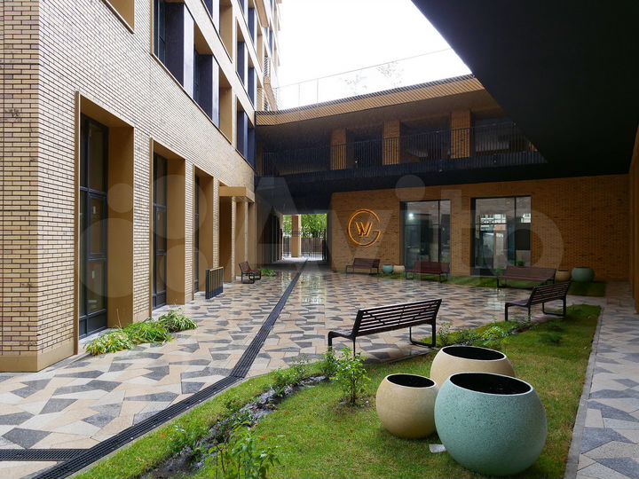 Сдам торговое помещение, 130.5 м²