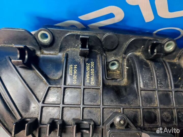 Впускной коллектор Volkswagen Jetta 6