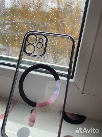 Чехол на iPhone 12