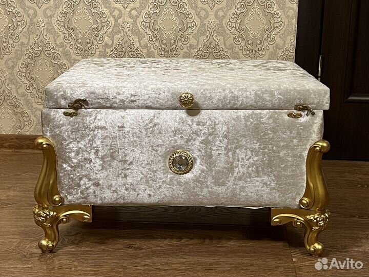 Банкетка (сундучок)