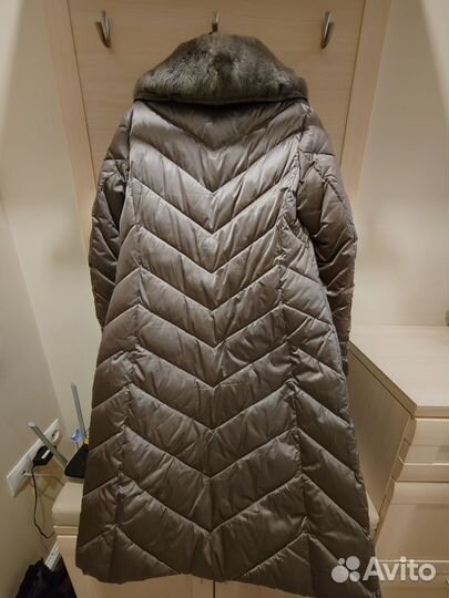 Пуховик женский 46 48 размер бу