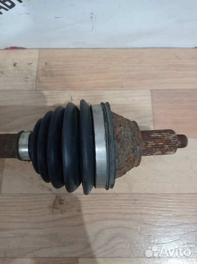 Полуось левая Skoda Fabia 2 (5J) 5J 2009