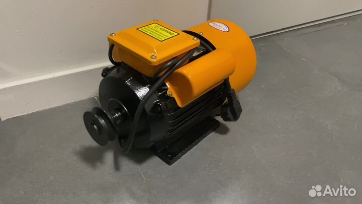 Электродвигатель 2.2 кВт 220В