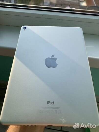 iPad pro 9.7 wifi 32gb