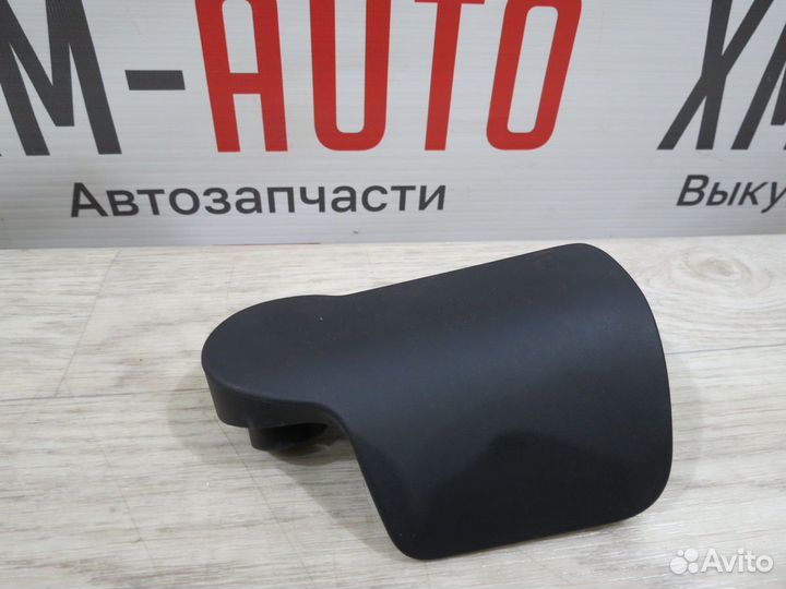 Ручка открывания капота Porsche Macan