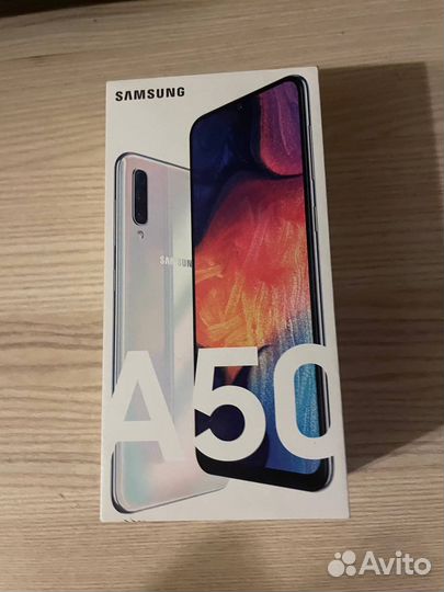 Телефон Samsung а 50