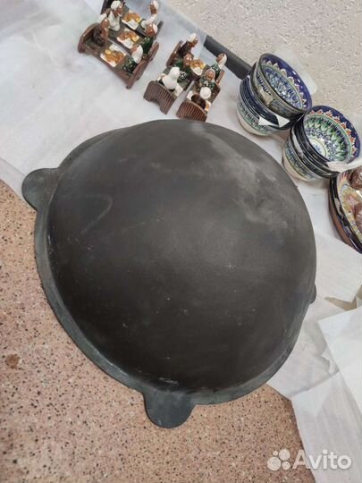 Казан чугунный узбекский
