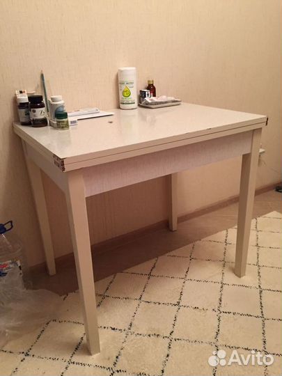 Кухонный стол