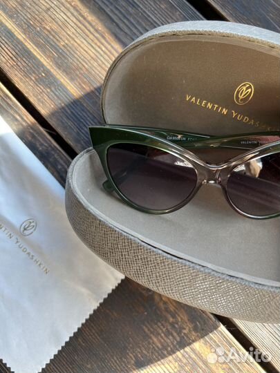Солнцезащитные очки Valentin Yudashkin