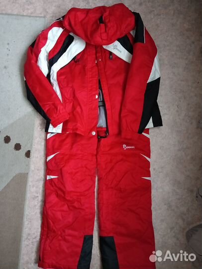 Лыжный костюм женский