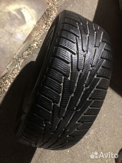 Nokian Tyres Hakkapeliitta R SUV 285/65 R17