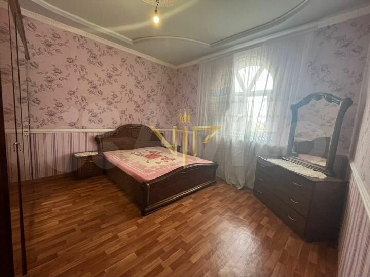 Дом 315 м² на участке 5 сот.