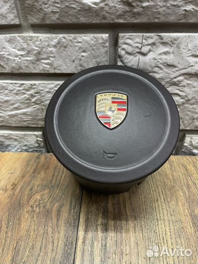 Porsche Cayenne 958 Подушка безопасности в руль