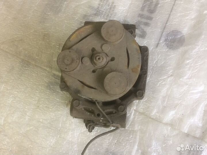 Компрессор кондиционера для Mitsubishi Lancer 9